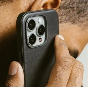 Фото: Чохол Nomad for Apple iPhone 16 Pro Max - Modern Leather Back Horween (NM01690085) № 9 | KTC