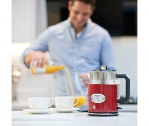 Електрочайник Russell Hobbs 21670-70 Retro Red