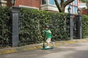 Фото: Електросамокат Ninebot by Segway A6 (AA.00.0011.62) № 5 | KTC