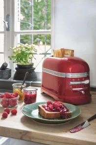 Фото: Тостер KitchenAid Artisan 2-Slot 5KMT2204 Candy Apple Red (5KMT2204ECA) № 7 | KTC