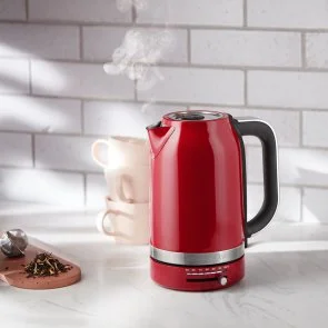 Фото: Електрочайник KitchenAid Variable Temperature Kettle 1.7L 5KEK1701 Empire Red (5KEK1701EER) № 5 | KTC