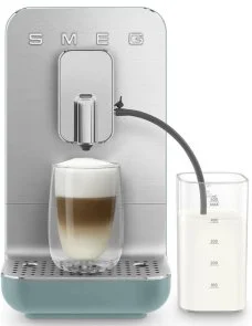Фото: Кавомашина Smeg Coffee Machine With A Milk System Emerald Green (BCC13EGMEU) № 12 | KTC