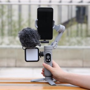 Стедікам AOCHUAN Professional Gimbal Stabilizer for Smartphone SMART X Silver AOCHUAN-SMARTX-G