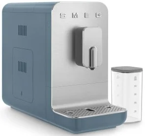 Фото: Кавомашина Smeg Coffee Machine With A Milk System Storm Blue (BCC13SBMEU) № 5 | KTC