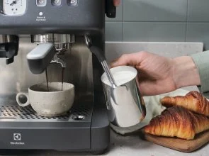 Фото: Ріжкова кавоварка Electrolux 800 Series (E8EC1-8BP) № 10 | KTC