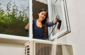 Фото: Мийка високого тиску Bosch EasyAquatak 100 (0.600.8A7.E00) № 6 | KTC