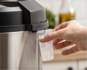 Скороварка Gorenje GMC6SBK