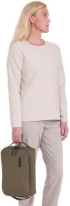 Фото: Дорожня сумка THULE Chasm Gear Cube Medium TCGC-302 Deep Khaki (3205608) № 4 | KTC