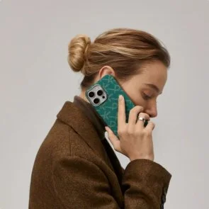 Фото: Чохол Pitaka for Apple iPhone 16 Pro Max - Tactile Woven Monogram Green/Gold (KI1601PTKP) № 7 | KTC