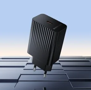 Фото: Зарядний пристрій BOROFONE BAS75A Source PD 30W Black (6941991122811) № 4 | KTC