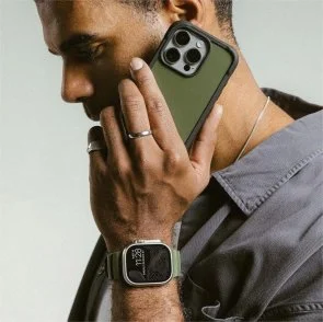 Фото: Ремінець Nomad for Apple Watch 46mm/49mm - Rocky Point Band Black Titanium Hardware Forest (NM014797858) № 10 | KTC
