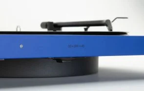 Фото: Програвач вінілу Tone Factory Turntable Ultramarine Blue (9120129861311) № 10 | KTC