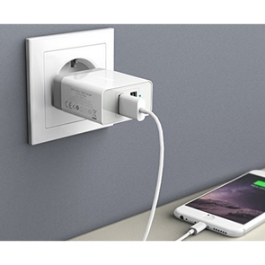 Зарядний пристрій Anker PowerPort 2 2xUSB 24W White (B2021L21)