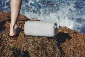 Фото: Портативна колонка Fresh 'N Rebel Rockbox Bold L Waterproof Cloud (1RB7000CL) № 4 | KTC