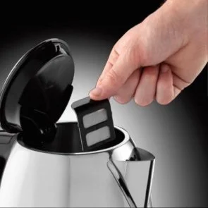 Фото: Електрочайник Russell Hobbs Adventure (24991-70) № 4 | KTC