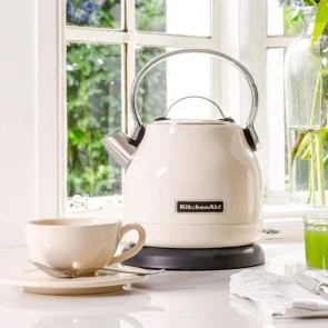 Фото: Електрочайник KitchenAid Kettle 1.25L 5KEK1222 Creamy (5KEK1222EAC) № 4 | KTC