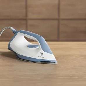 Фото: Праска з парогенератором Electrolux Care 500 E5ST1-2DB № 7 | KTC