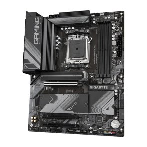 Материнська плата Gigabyte B650 GAMING X AX