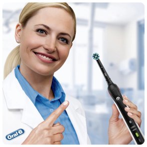  Електрична зубна щітка Braun Oral-B Pro 750 Cross Action Black