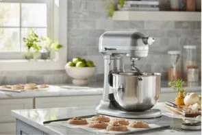 Фото: Планетарний міксер KitchenAid Mixer Bowl-Lift 6.6L - Heavy Duty 5KSM70JPXE Silver (5KSM70JPXECU) № 10 | KTC