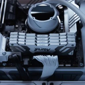 Фото: Оперативна пам’ять Kingston FURY (ex. HyperX) Renegade XMP White DDR5 2x16GB (KF576C38RWK2-32) № 5 | KTC