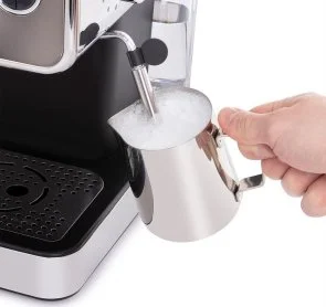 Фото: Ріжкова кавоварка Russell Hobbs Distinctions Titanium (26452-56) № 4 | KTC
