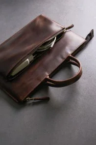 Фото: Чохол INCARNE Maryland 16 - MacBook Pro15 2012-2015 / Pro16 2019-2024 Brown № 15 | KTC