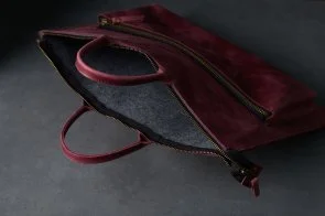 Фото: Чохол INCARNE Maryland 16 - MacBook Pro15 2012-2015 / Pro16 2019-2024 Burgundy № 7 | KTC