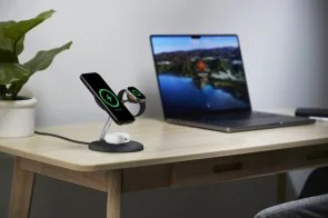 Фото: Бездротова зарядна станція Belkin BoostCharge Pro 3in1 Qi2 15W Black (WIZ023VFBK) № 11 | KTC