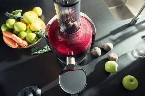 Фото: Соковижималка відцентрова Philips Avance (HR1922/21) № 6 | KTC