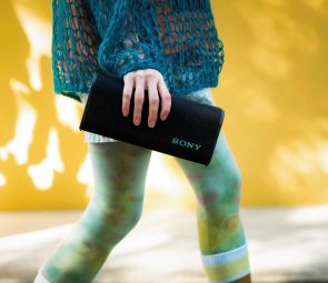 Портативна колонка Sony ULT Field 3 Black (SRSULT30B.E)