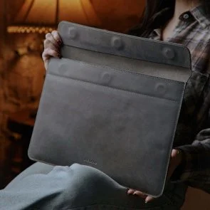 Фото: Чохол INCARNE Klouz 13 - MacBook Air13 2018-2026 Grey № 5 | KTC