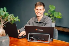 Фото: Монітор Verbatim Light Series (32401) - 15.6" IPS / 1920×1080 / 60 Гц № 3 | KTC