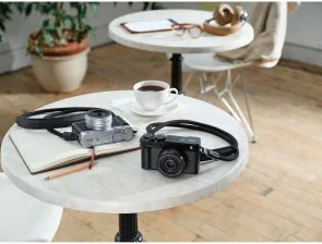 Фото: Цифрова фотокамера Fujifilm X-E5 Body Silver (16949521) № 19 | KTC