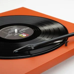 Фото: Програвач вінілу Tone Factory Turntable Terracotta Red (9120129861304) № 9 | KTC