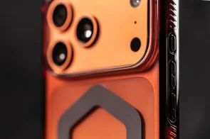 Фото: Чохол UAG for Apple iPhone 18 Pro Max / 17 Pro Max - Plyo Magsafe Iridiscent (114590114K4K) № 8 | KTC