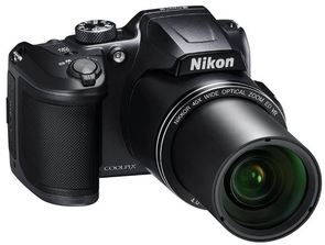 Цифрова фотокамера Nikon Coolpix B500 чорна