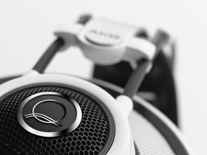 Навушники AKG Q701 White (Q701WHT)