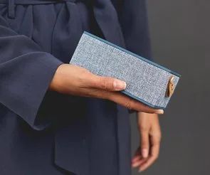 Фото: Портативна колонка Fresh 'N Rebel Rockbox Brick Fabriq Edition Bluetooth Indigo (1RB3000IN) № 5 | KTC