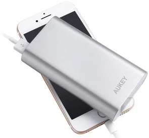 Фото: Батарея універсальна AUKEY PB-T15 Power Bank 10050mAh QC Silver (LLTS105385) № 4 | KTC