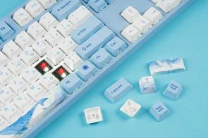 Фото: Клавіатура Varmilo VA108M Sea Melody Cherry MX Silent Red (VA108MP2W/WBPE7HR) № 10 | KTC