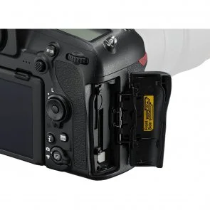 Фото: Цифрова фотокамера дзеркальна Nikon D850 Body (VBA520AE) № 9 | KTC