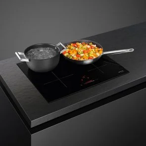 Фото: Індукційна варильна поверхня Smeg Universal (SI4642D) № 4 | KTC