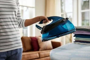 Фото: Праска з парогенератором Philips PerfectCare Compact (GC7846/80) № 8 | KTC