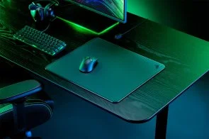 Фото: Килимок Razer Razer Atlas Hard Glass Gaming Surface Black (RZ02-04890100-R3M1) № 8 | KTC