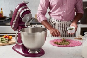 Планетарний міксер KitchenAid Mixer 4.7L - Artisan 5KSM195 Beetroot (5KSM195PSEBE)