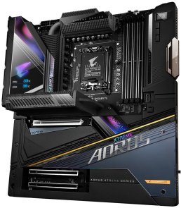 Материнська плата Gigabyte Z790 AORUS XTREME