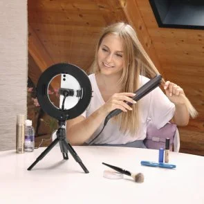 Фото: Світлодіодне селфі-кільце Hama SpotLight Smart 80 V2 BT Black 00004657 № 8 | KTC