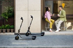 Фото: Електросамокат Ninebot by Segway E2 Plus E II Black (AA.05.14.02.0003) № 4 | KTC
