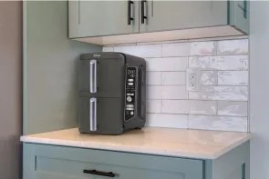 Фото: Мультипіч Ninja Double Stack XL 2-Level Air Fryer (SL400EU) № 12 | KTC